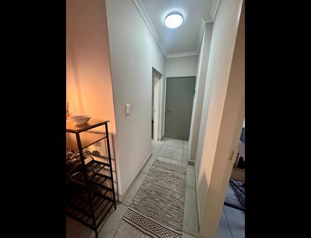 2 BEDROOM APARTMENT FOR SALE IN BRENTWOOD
